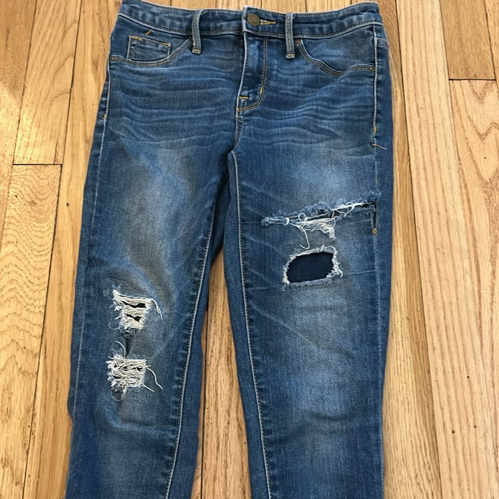 High Rise Ripped Skinny Jean - Picture 4 of 8